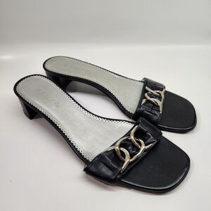 Woman's Unisa Jennie Size 8.5M Leather Sandals Black